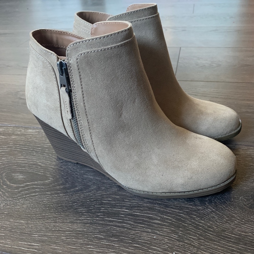 Ankle boots - Picture 2 of 2